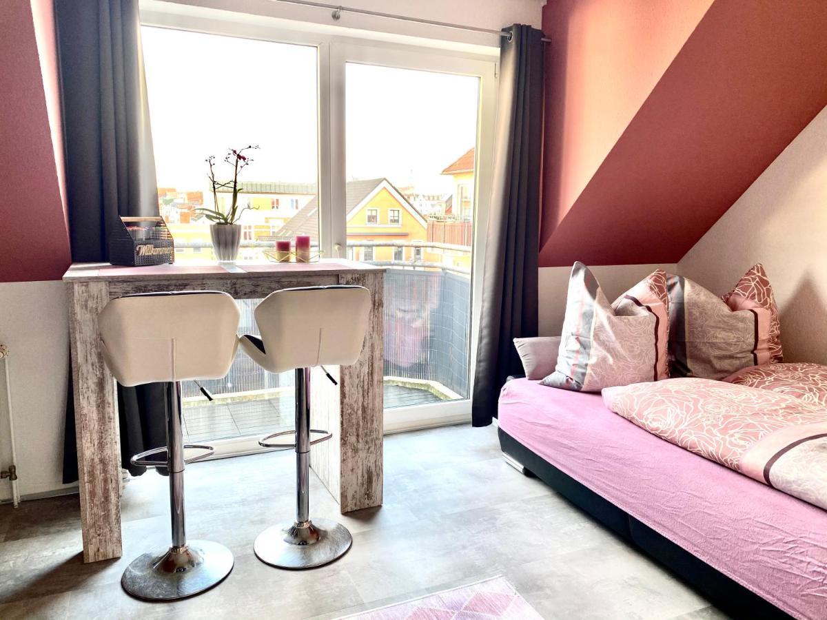 Apartamento Cottbus-apartments - Red I Privat I Wifi I Kueche I Balkon *