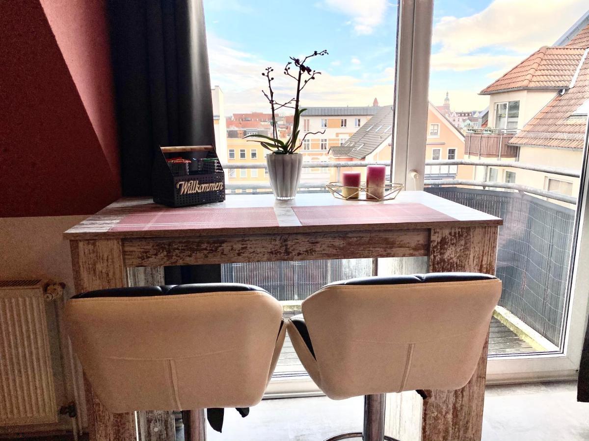 Apartamento Cottbus-apartments - Red I Privat I Wifi I Kueche I Balkon *